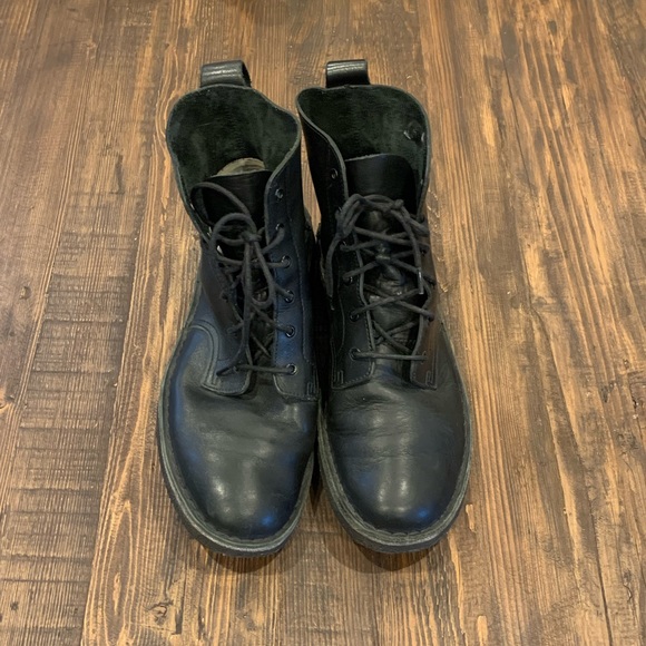 clarks desert trek high